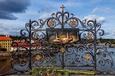 EA向《EA Sports FC 25》玩家发放专属版齐达内卡片